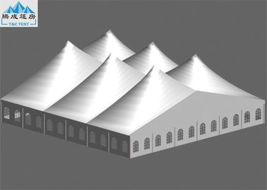 एकाधिक स्पियर एक आकार की मार्की पार्टी पारदर्शी साफ़ विंडोज के साथ 30x30m यूवी प्रतिरोधी तम्बू
